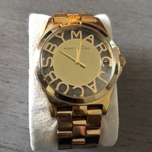 Marc Jacobs women’s WATCH!